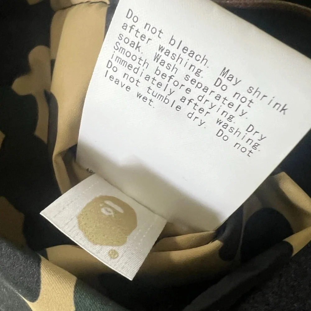 A Bathing Ape BAPE 1St Camo Pocket Fleece Scarf